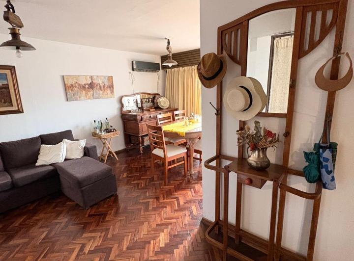 Departamento · 85m² · 5 Ambientes