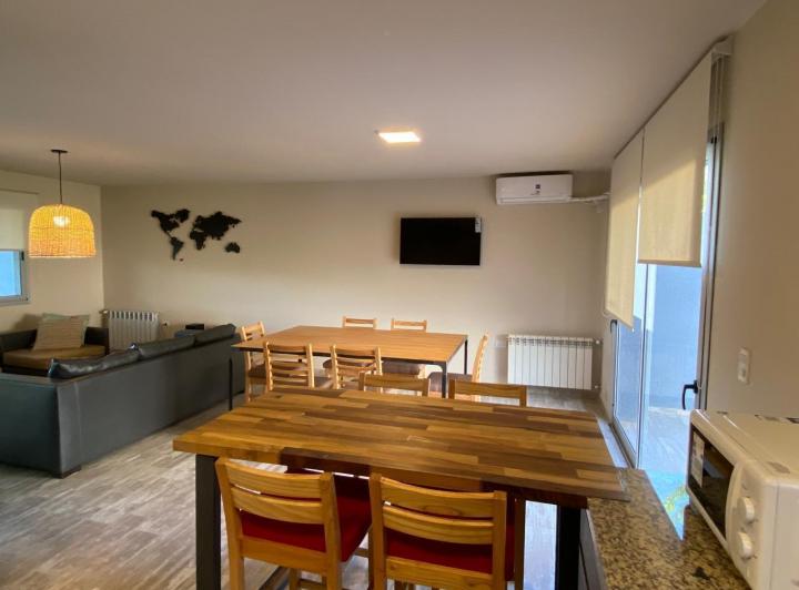 Casa · 120m² · 2 Ambientes · 1 Cochera