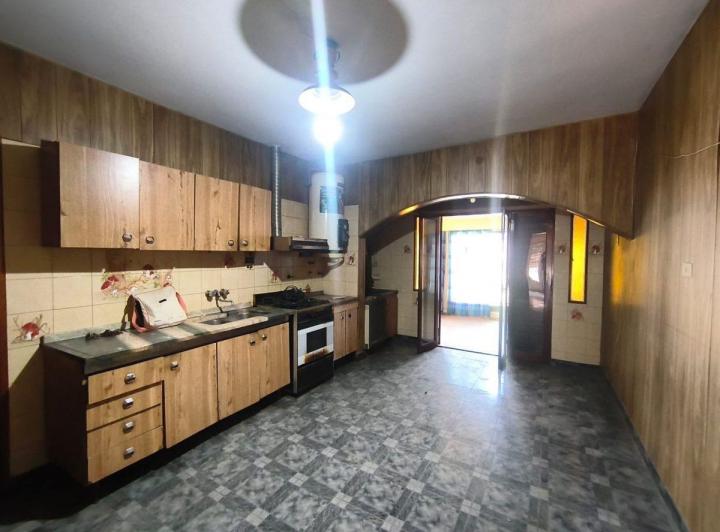 Casa · 167m² · 5 Ambientes · 1 Cochera
