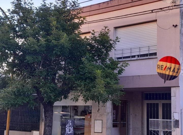Casa · 222m² · 7 Ambientes · 1 Cochera