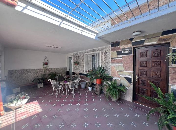 Casa · 121m² · 5 Ambientes