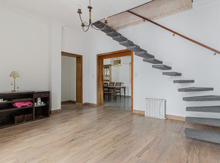 PH · 158m² · 4 Ambientes · 1 Cochera