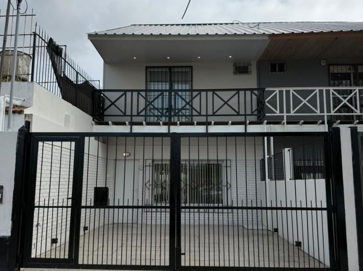 PH · 150m² · 4 Ambientes · 1 Cochera