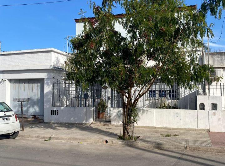 Casa · 125m² · 10 Ambientes