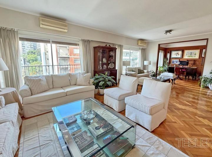 Departamento · 208m² · 4 Ambientes · 1 Cochera