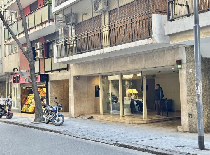 Departamento · 145m² · 5 Ambientes · 1 Cochera