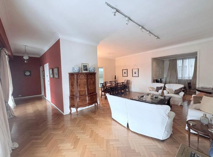 Departamento · 143m² · 3 Ambientes · 1 Cochera