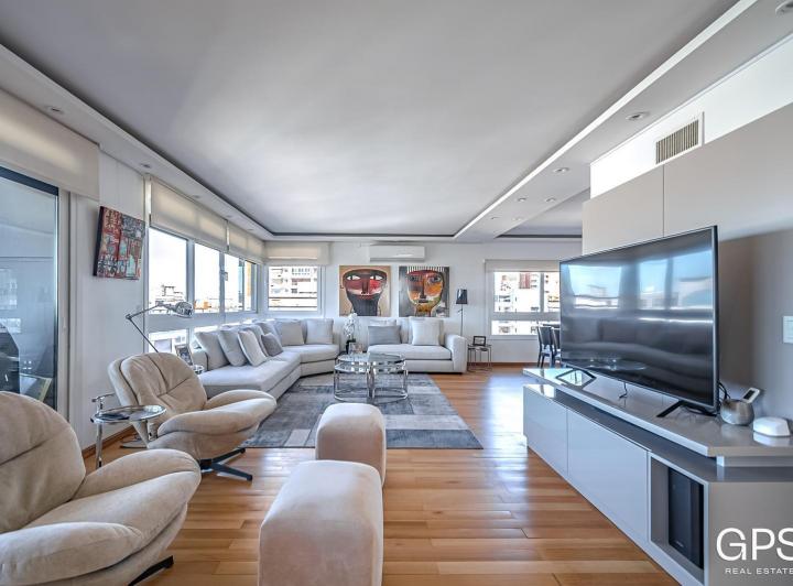Departamento · 208m² · 6 Ambientes · 2 Cocheras