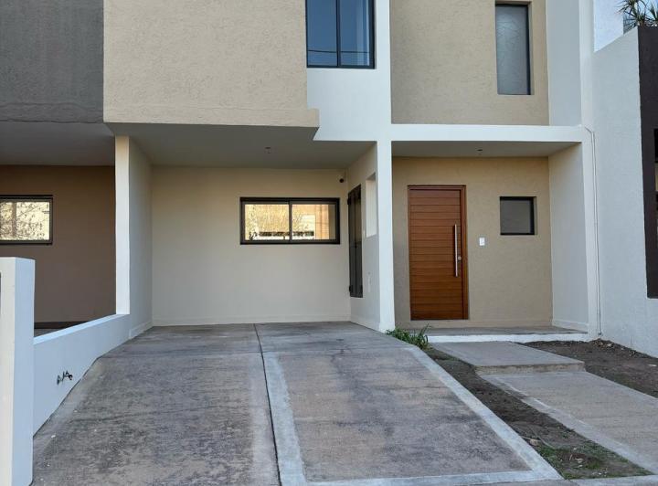 Departamento · 180m² · 3 Ambientes · 2 Cocheras