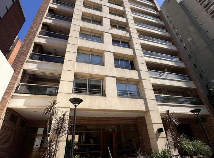 Departamento · 100m² · 4 Ambientes · 1 Cochera