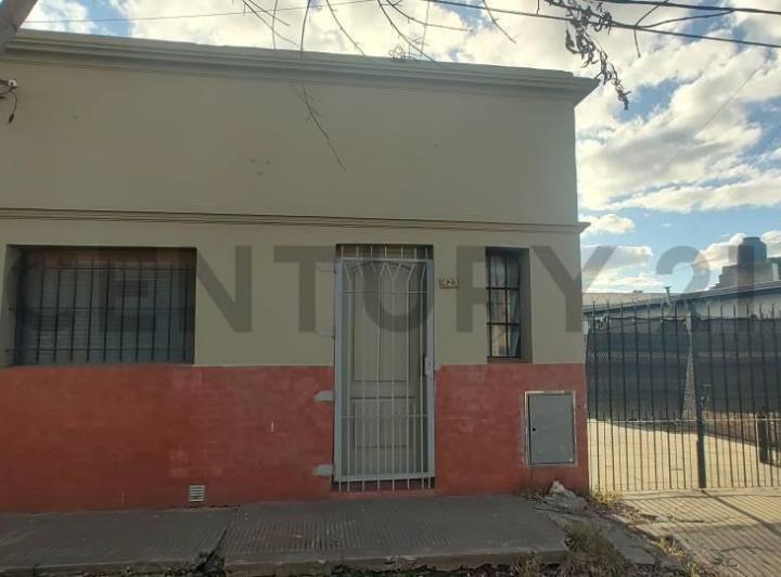 Casa · 100m² · 4 Ambientes