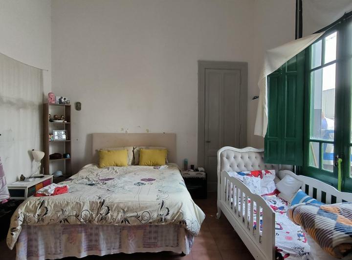 Casa · 225m² · 7 Ambientes