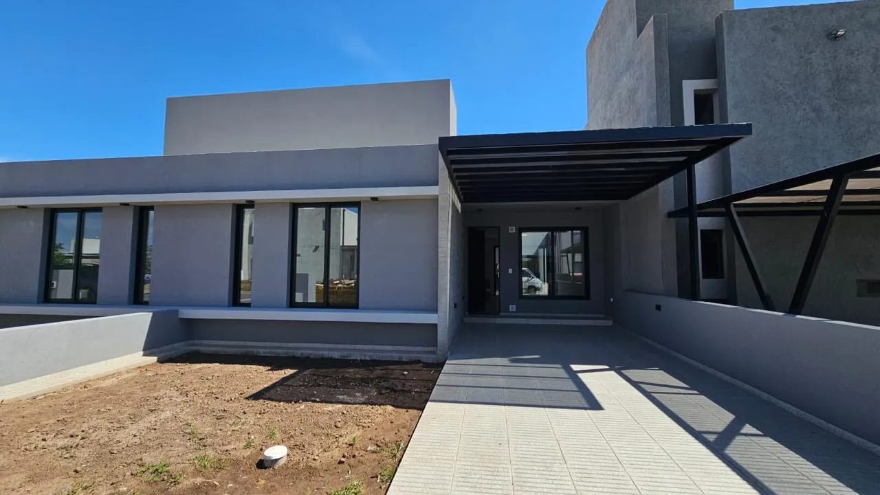 VENTA DUPLEX 2 DORMITORIOS B° SAN IGNACIO VILLAGE
