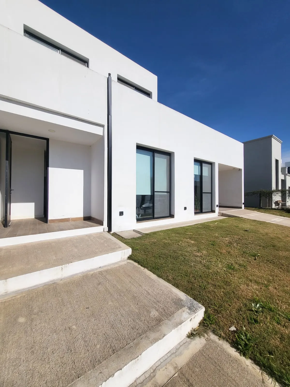 Casa en Venta en Las Cañitas Barrio Privado de 3 Dormitorios