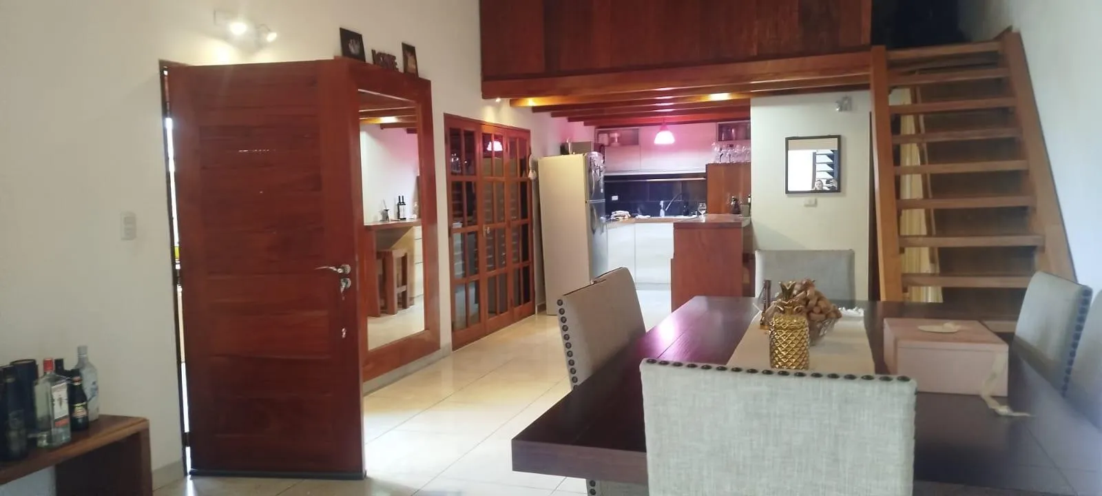 Hermosa casa de categoría en Anisacate