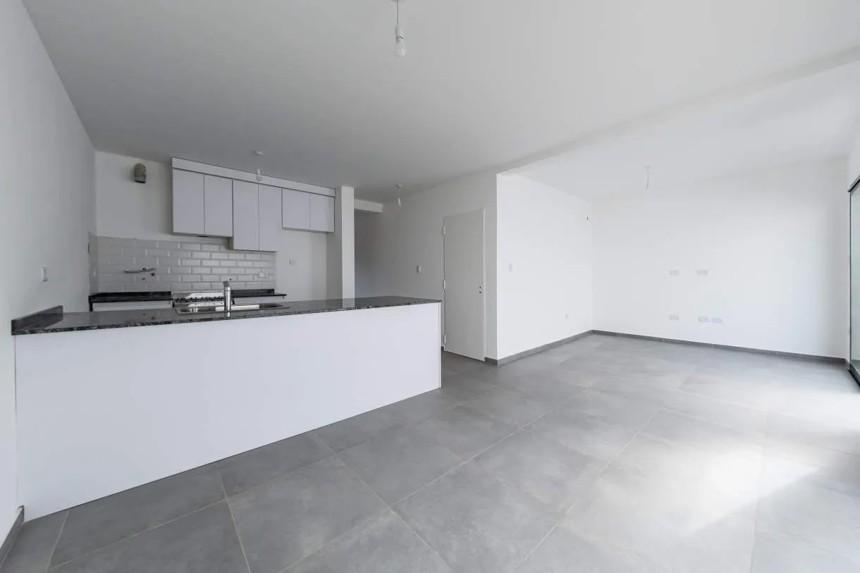 Duplex a estrenar. 2 dorm. 2 baños. B Alto Verde.