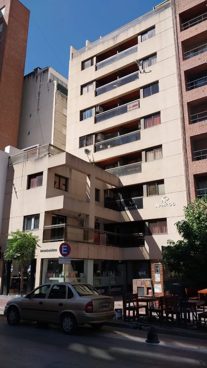 NUEVA CBA , EXP. BAJAS!!!, FRENTE UNIV. SIGLO 21, DPTO AMPLIO, BALCON.