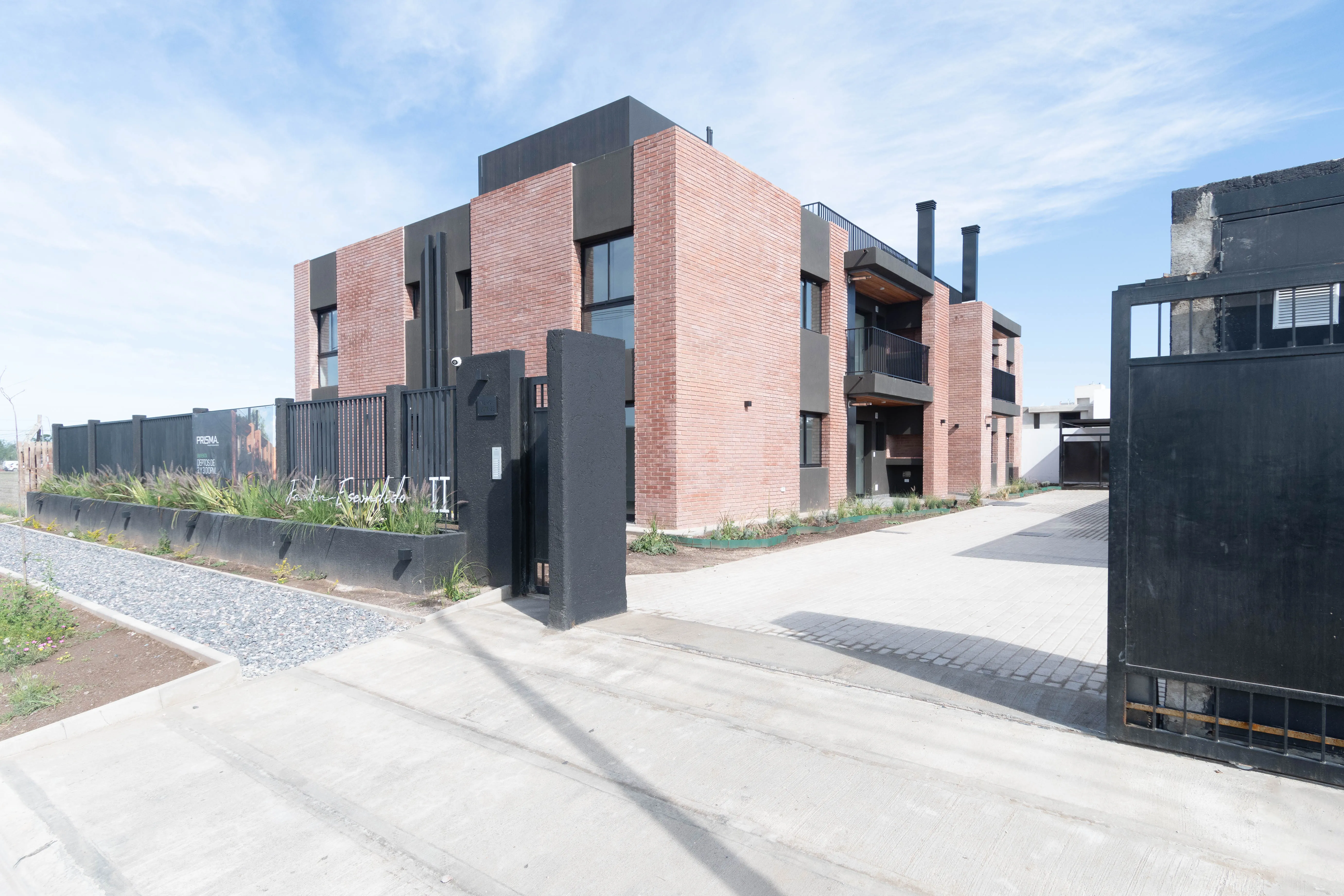 VENTA DEPARTAMENTO 3 DORMITORIOS B° PRADOS DE MANANTIALES