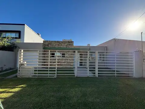 Casa en Venta en Toay, La Pampa