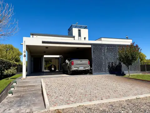 Casa en Venta en General Roca, Río Negro