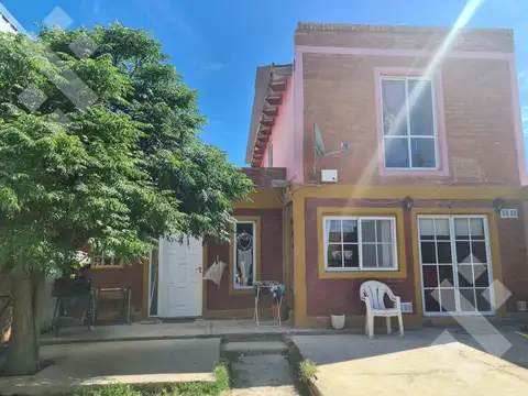 Casa en Venta en Centenario, Confluencia