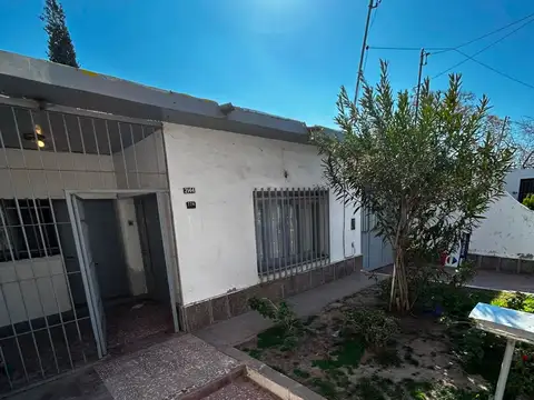 Casa en Venta en Villa Nueva de Guaymallen, Guaymallén