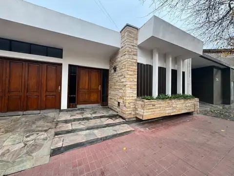 Casa en Venta en Mendoza, Capital