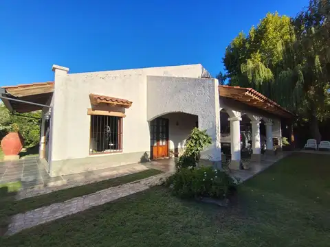 Casa en Venta en Lunlunta, Maipú