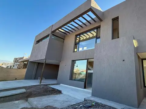 Casa en Venta en Carrodilla la Puntilla, Luján de Cuyo