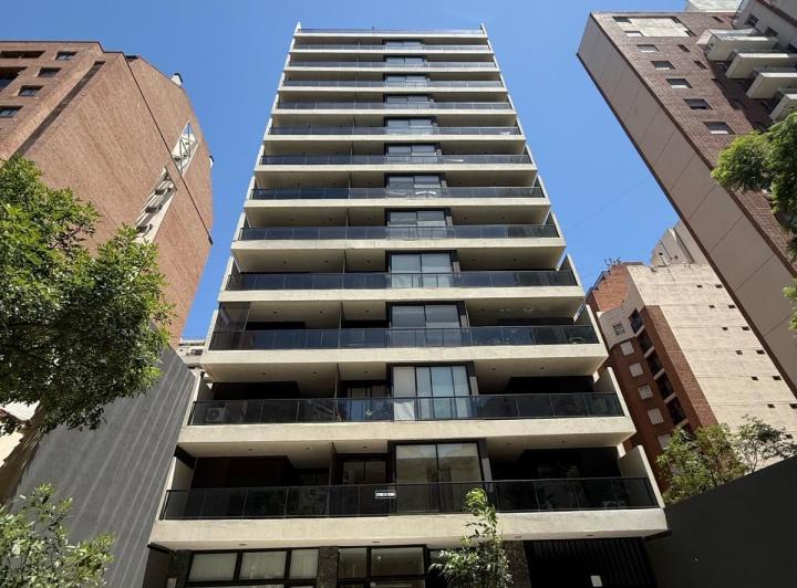 Departamento · 100m² · 5 Ambientes · 1 Cochera