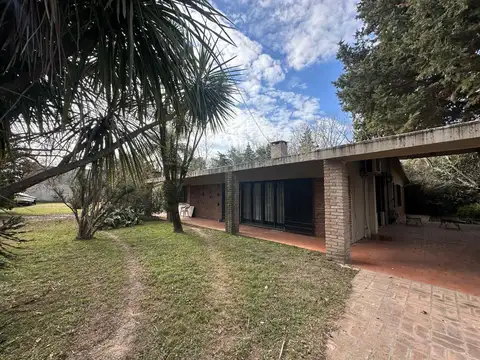 Casa en Venta en Roldan, San Lorenzo