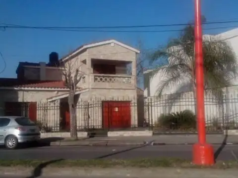 Casa en Venta en Villa Gobernador Galvez, Rosario