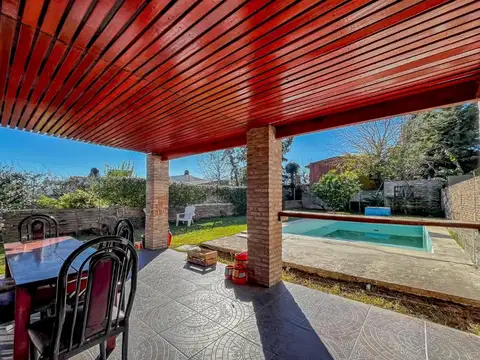 Casa en Venta en Andino, Iriondo