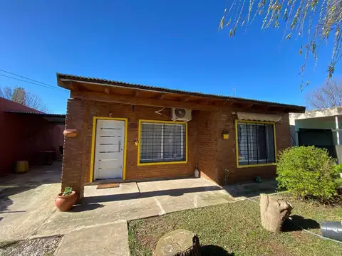 Casa en Venta en Pueblo Esther, Rosario
