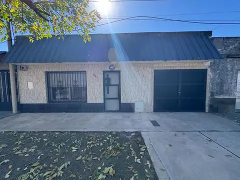 Casa en Venta en Villa Gobernador Galvez, Rosario
