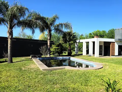 Casa en Venta en Oliveros, Iriondo