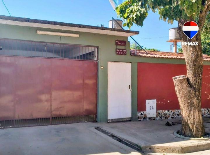Casa · 180m² · 4 Ambientes · 1 Cochera