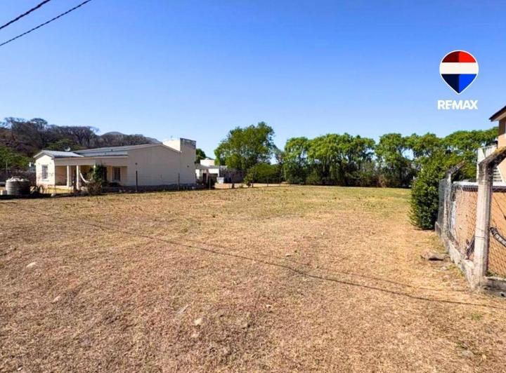 Terreno · 1290m²