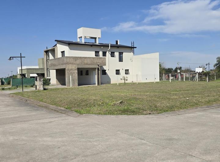 Terreno · 442m²