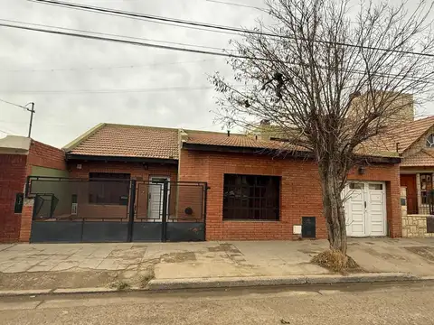 Casa en Venta en Comodoro Rivadavia, Escalante