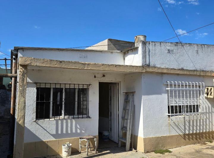 Casa · 100m² · 5 Ambientes · 1 Cochera