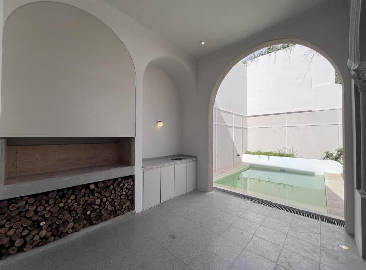 Casa · 205m² · 4 Dormitorios · 1 Cochera