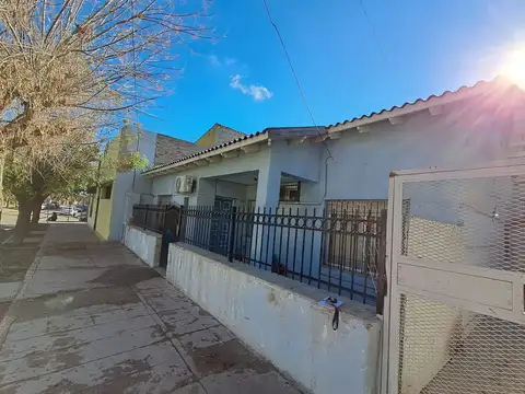 Casa en Venta en General Roca, Río Negro