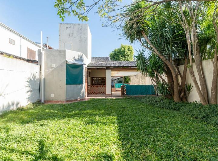 Casa · 234m² · 6 Ambientes · 1 Cochera