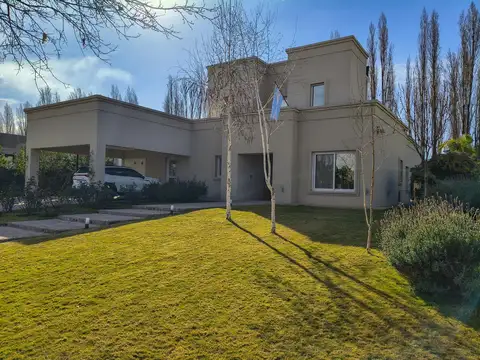 Casa en Venta en Lunlunta, Maipú