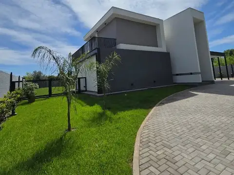 Casa en Venta en Lunlunta, Maipú