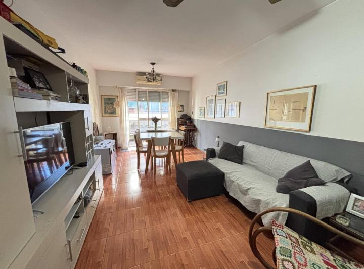 Departamento · 82m² · 6 Ambientes