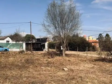 Terreno en Venta en Villa Parque Siquiman, Punilla