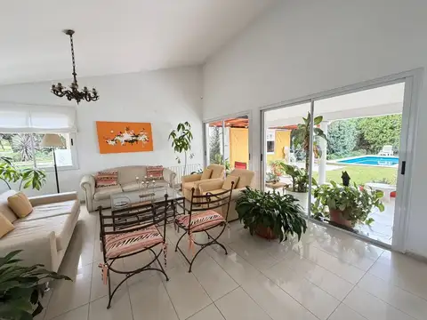 Casa en Venta en San Isidro, Countries y Barrios Cerrados en Villa Allende