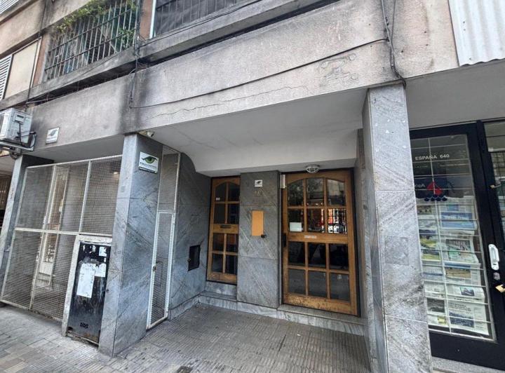 Departamento · 67m² · 5 Ambientes · 1 Cochera